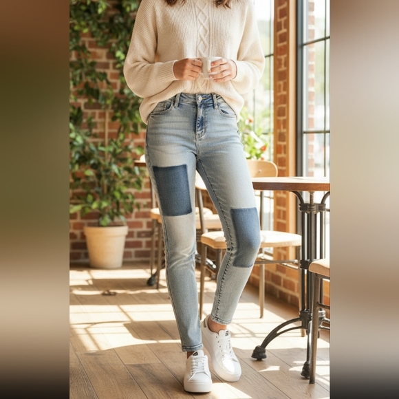 NWT Black Daisy Womens Billie Solano Wash Jegging 0 - Picture 1 of 10